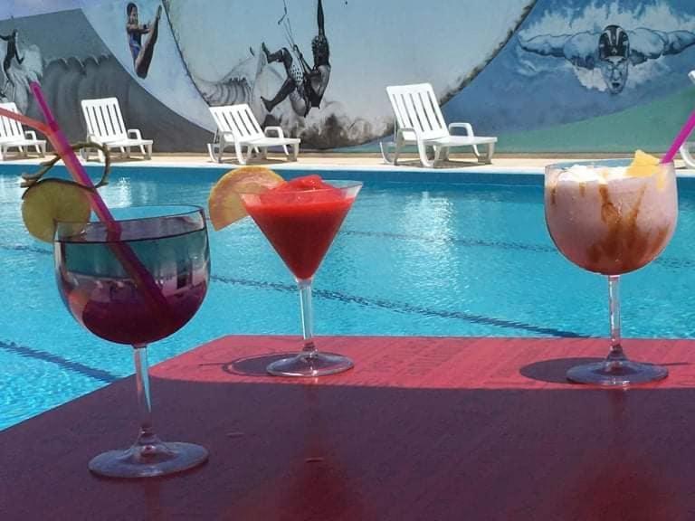 Academico Do Sal Hostel Espargos Ngoại thất bức ảnh