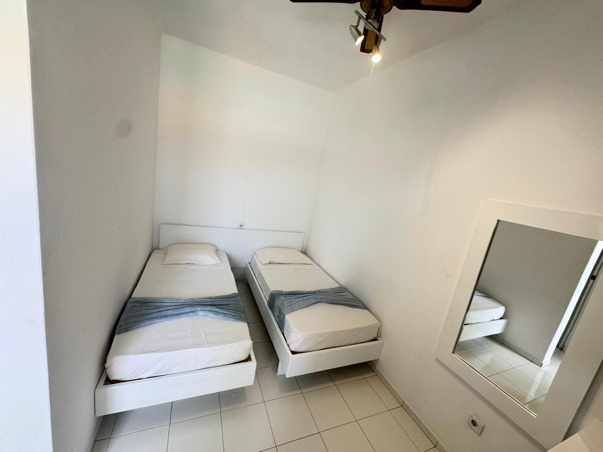 Academico Do Sal Hostel Espargos Ngoại thất bức ảnh
